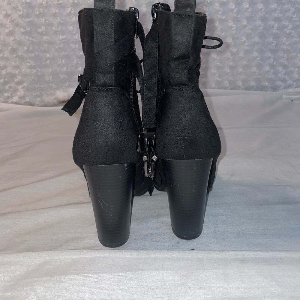 Wild Dive Women's Size 10 Just Fab Ankle Booties Lace up Buckles Faux Suede - Picture 9 of 12